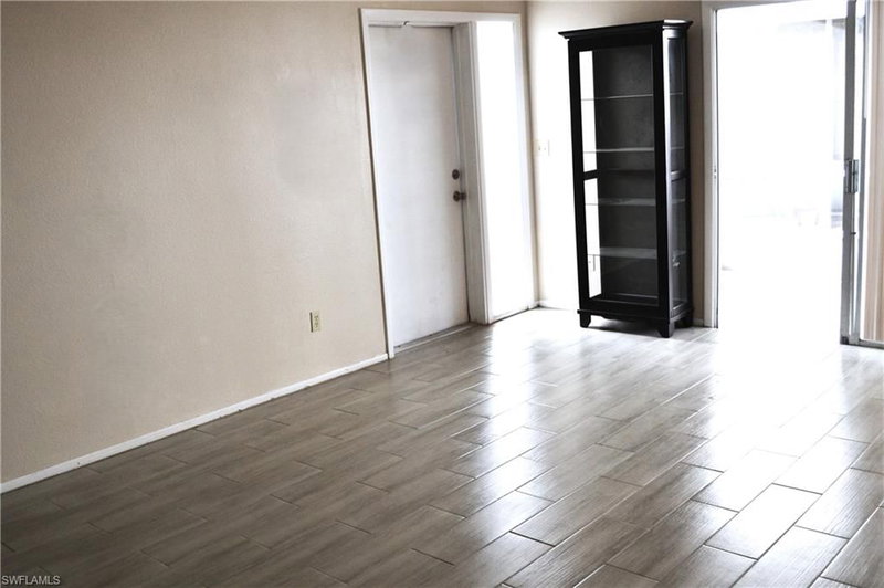 5839 Vancouver CIR photo 5