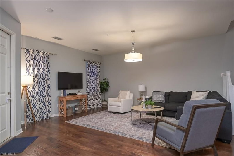 11845 Palba WAY photo 4