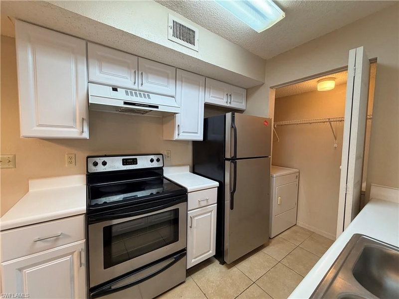 12561 Equestrian CIR photo 1