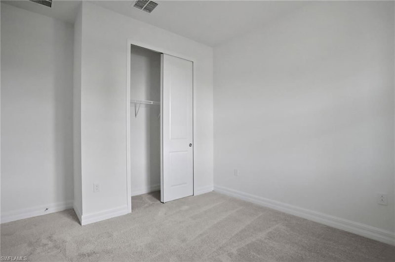 13452 Turnleaf BLVD photo 4