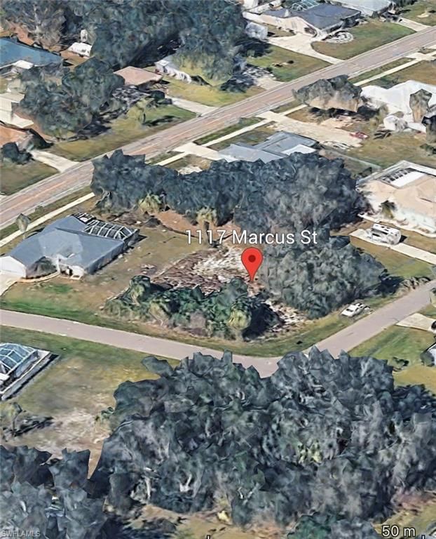 1117 Marcus ST photo 1