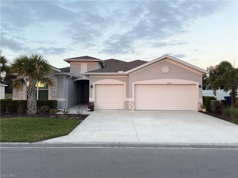 20821 Copperhead DR photo 1