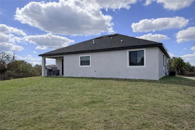 9005 Penny CIR photo 4