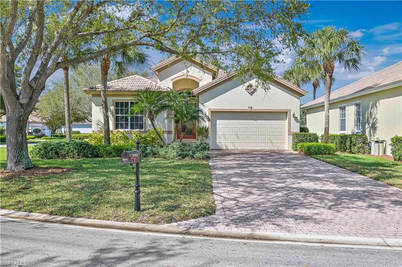 5582 Whispering Willow WAY photo 1