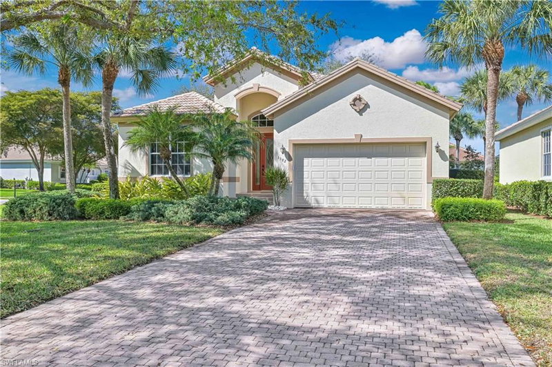 5582 Whispering Willow WAY photo 4
