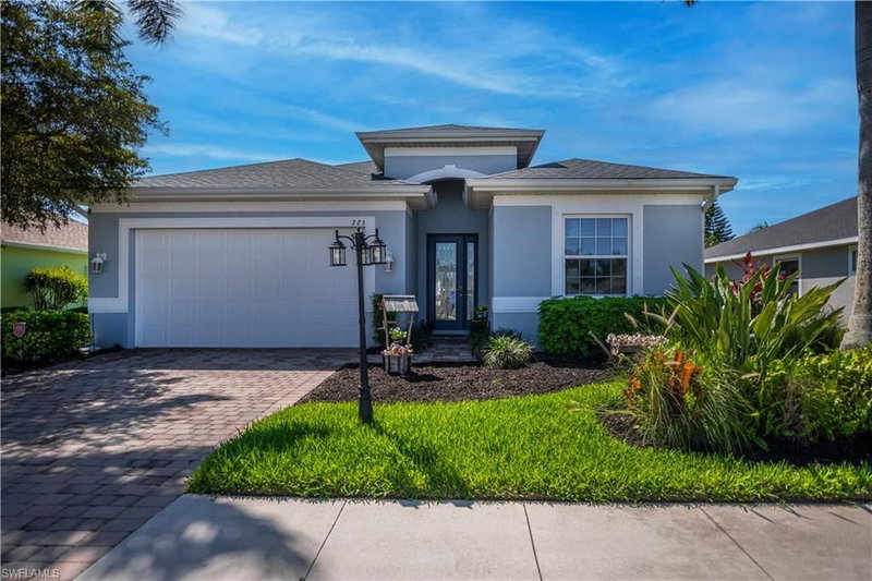 223 Destiny CIR photo 3