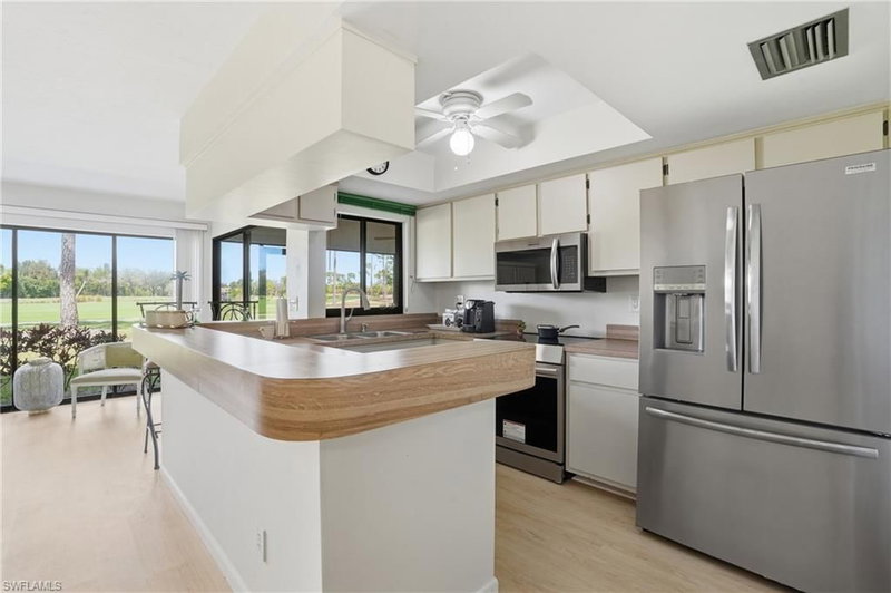 5585 Trailwinds DR photo 1