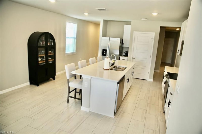 44236 Frontier DR photo 4