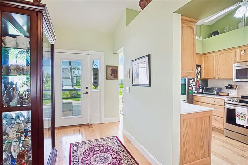 12416 Kelly Sands WAY photo 3