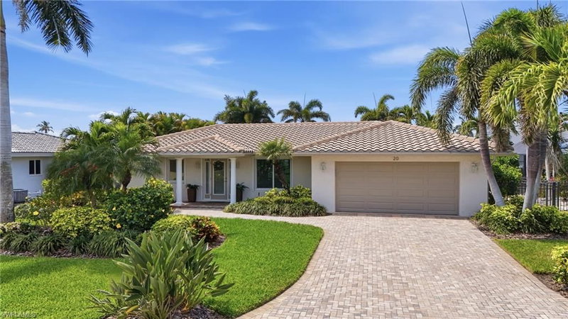 20 Bayview BLVD photo 1