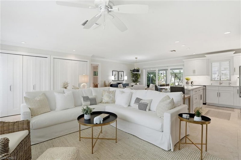 20 Bayview BLVD photo 5