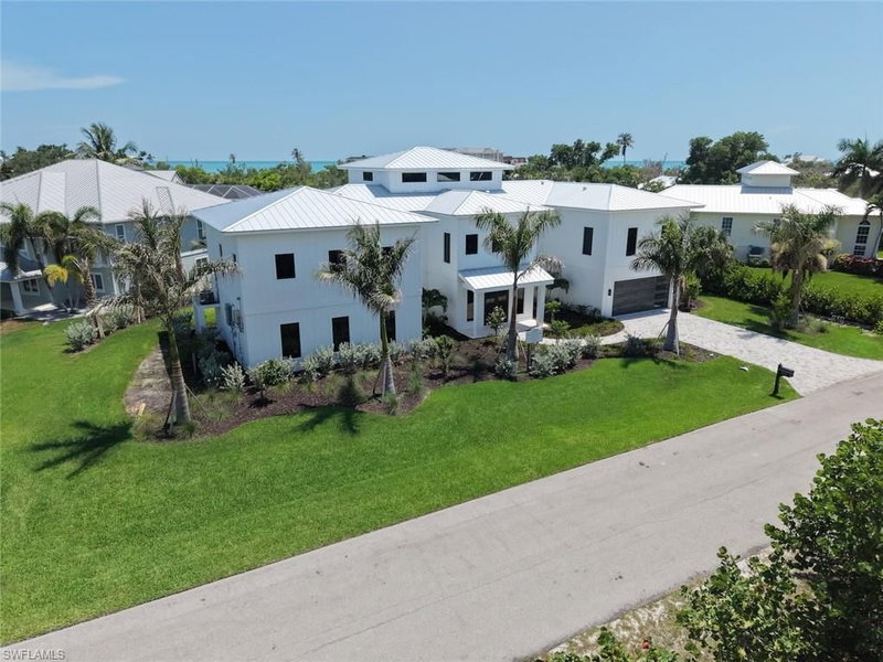 3324 Saint Kilda RD photo 2