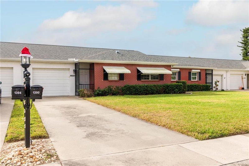 1390 Myerlee Country Club BLVD photo 1