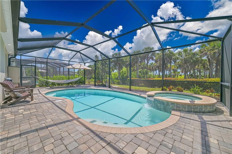 15550 Pascolo LN photo 1