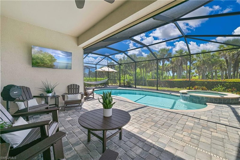 15550 Pascolo LN photo 3