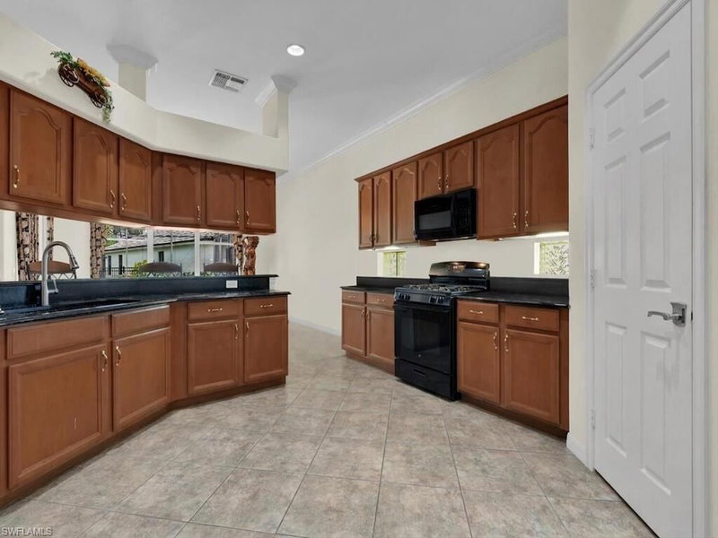 12871 Bay Timber CT photo 5