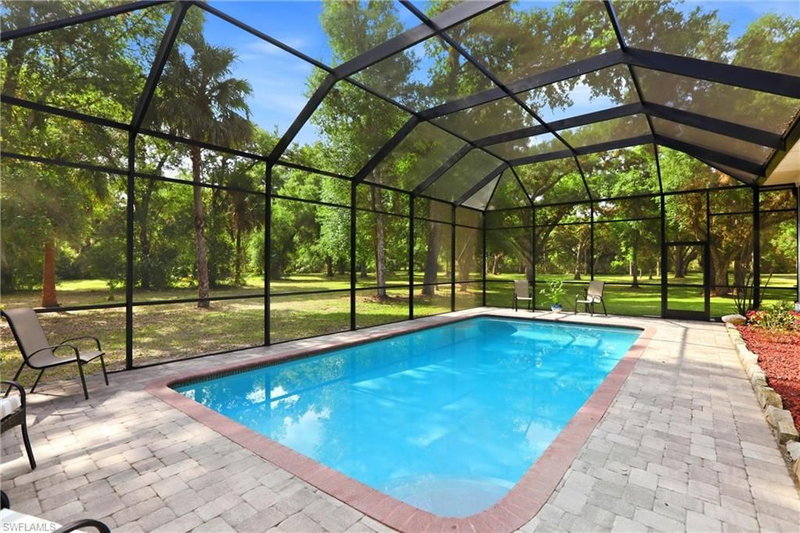 3081 Wakefield LN photo 2