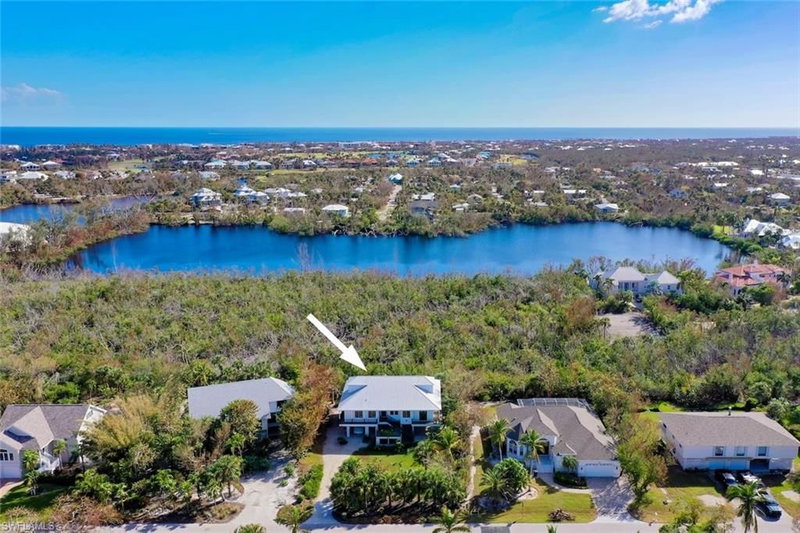 1428 Albatross RD photo 4