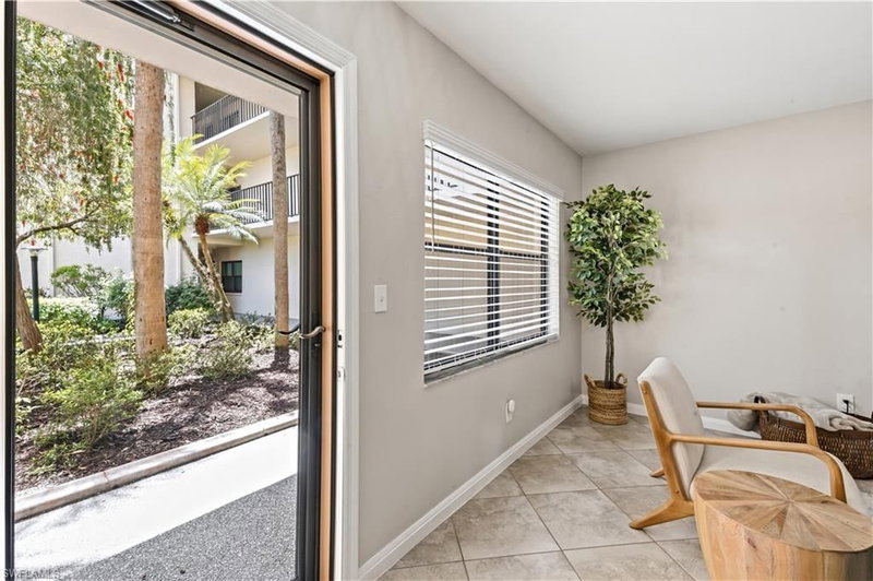 13264 White Marsh LN photo 3