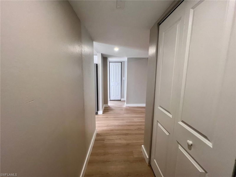 4102 19th PL photo 3