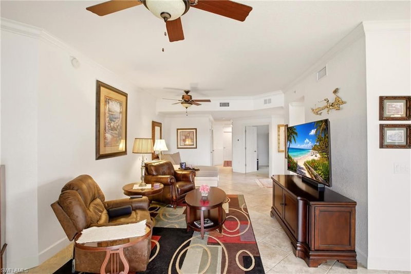 13010 Pebblebrook Point CIR photo 4
