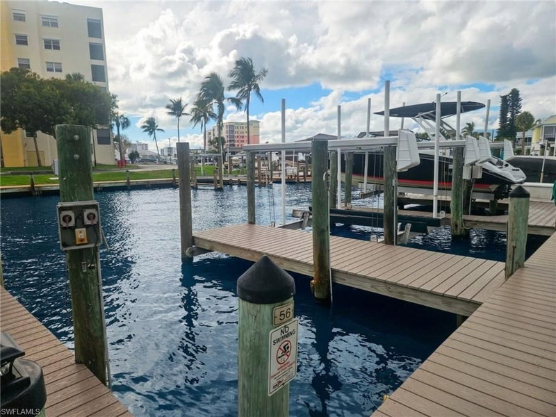 Dock #56 4351 Bay Beach LN photo 3