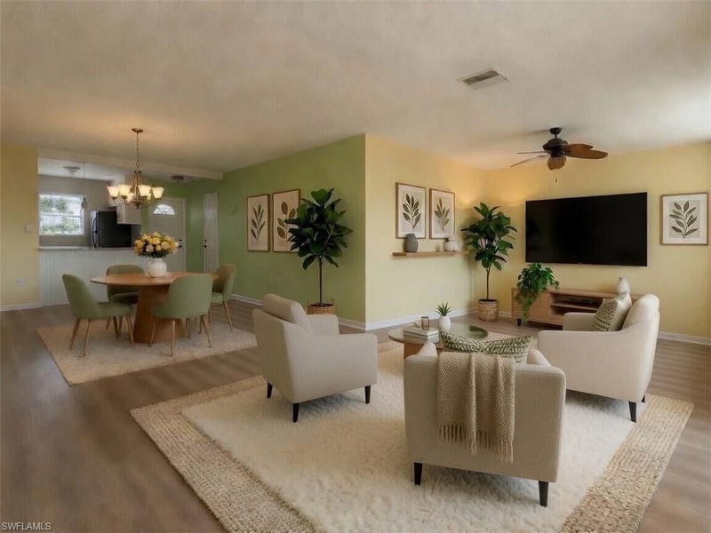 1398 Myerlee Country Club BLVD photo 4