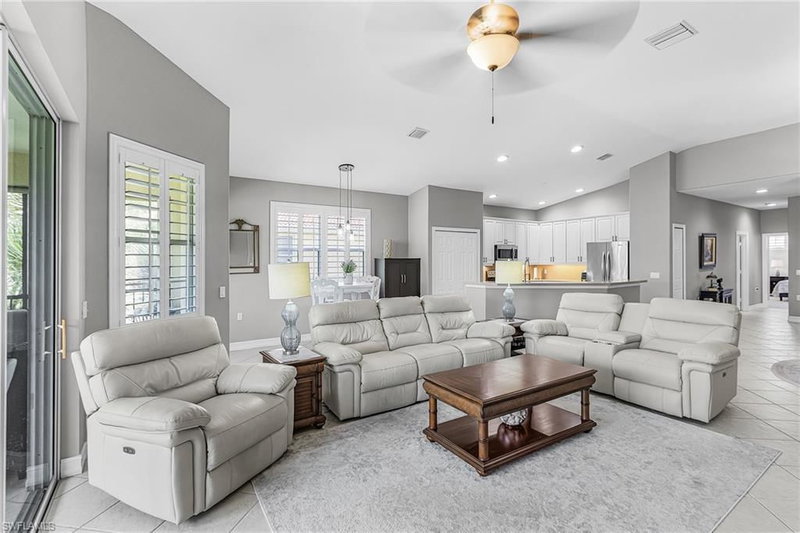 12051 Brassie CIR photo 5