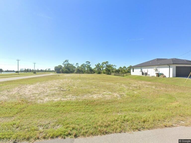 3722 44th AVE photo 1