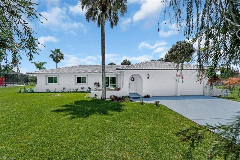 3233 Shell LN photo 1
