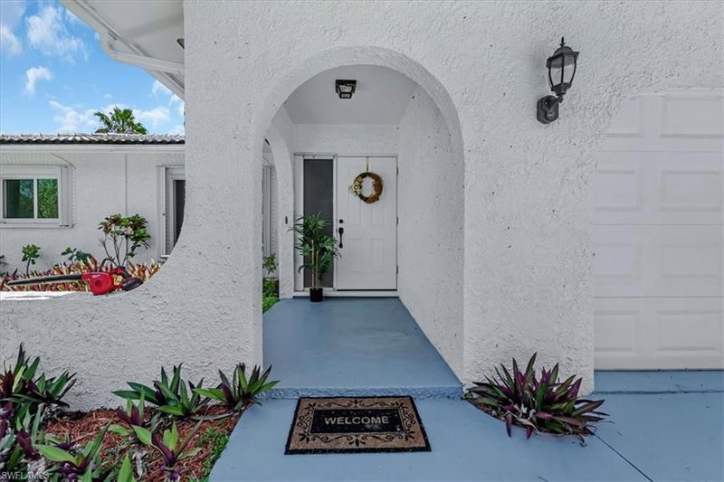 3233 Shell LN photo 3