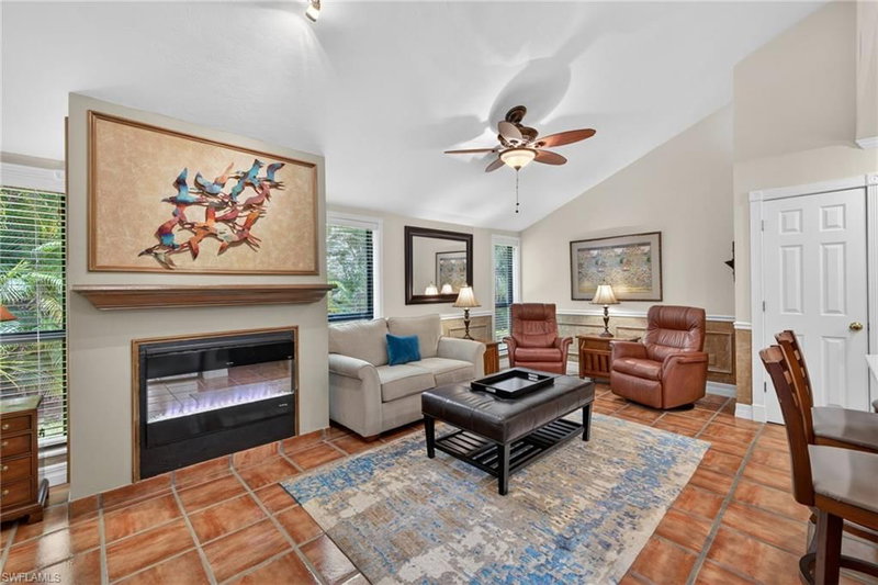 4516 Longboat LN photo 3