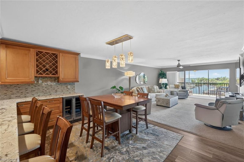 9435 Sunset Harbor LN photo 1