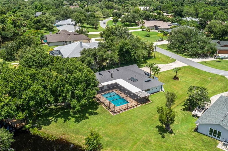 7436 Dana Lin CIR photo 3