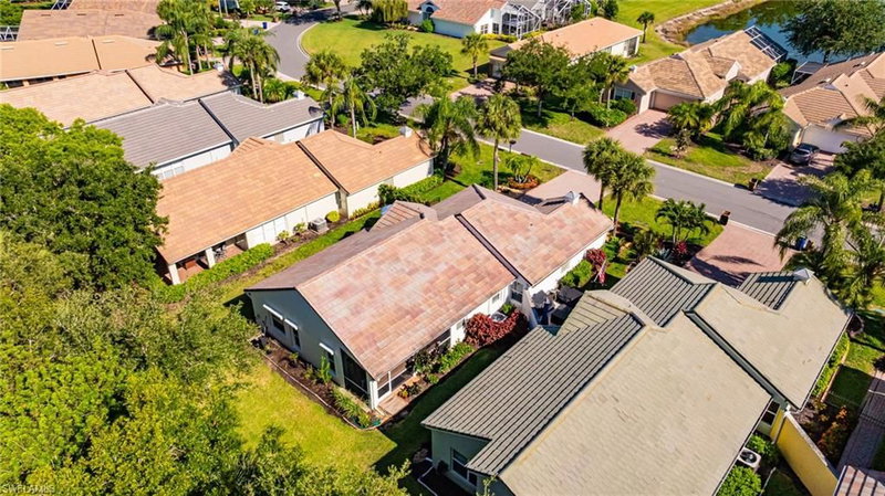 2305 Summersweet DR photo 3