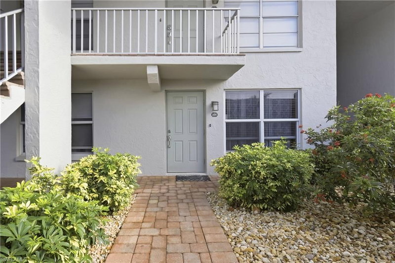 3371 Key DR photo 1