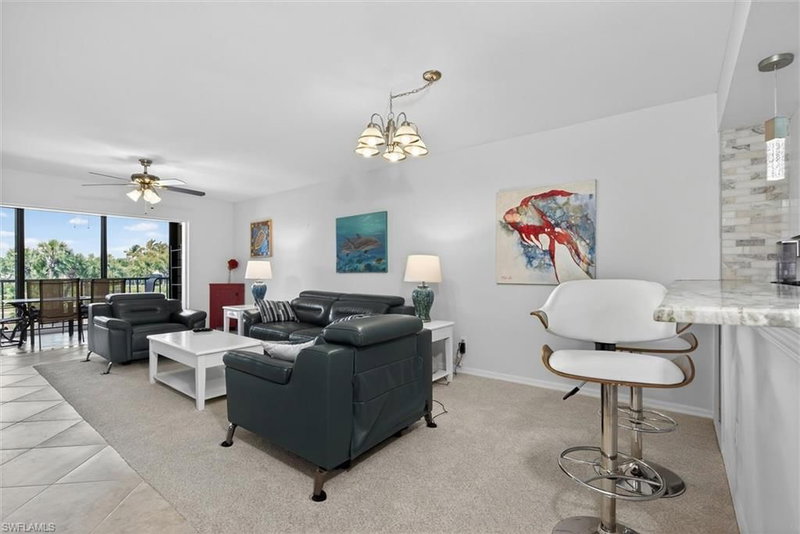 12191 Kelly Sands WAY photo 4