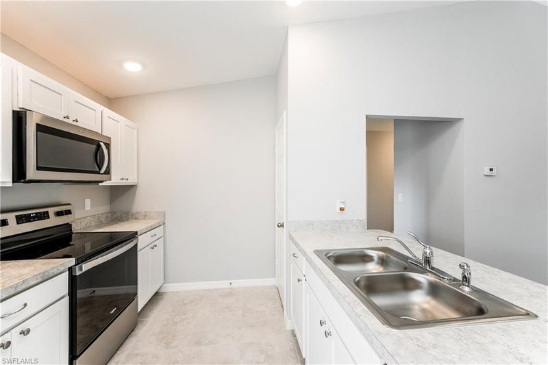 1222 Summa BLVD photo 5
