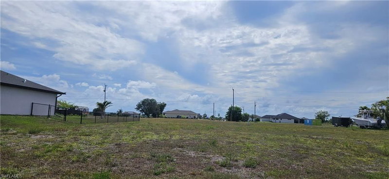 3908 35th PL photo 1