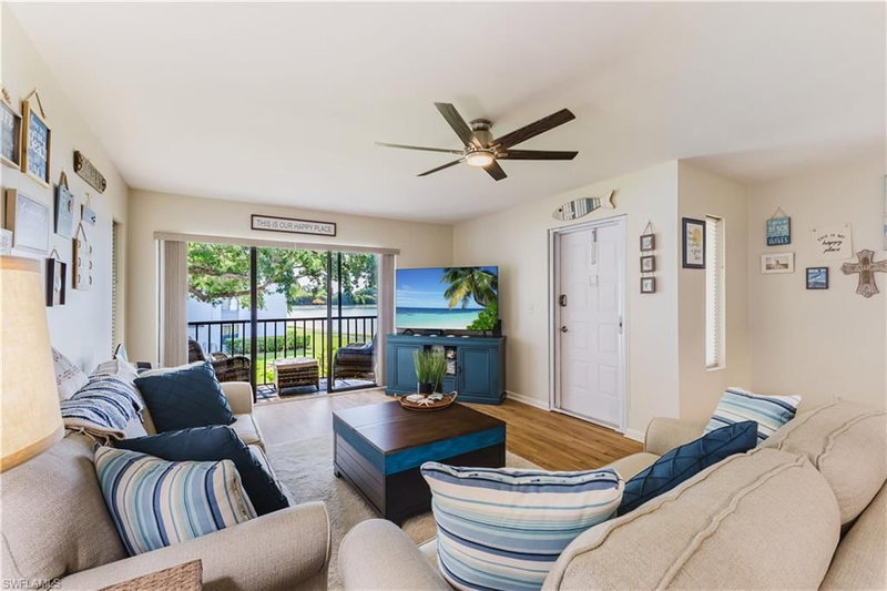 4641 Lakeside Club BLVD photo 1