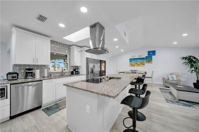 299 Rotonda CIR photo 4