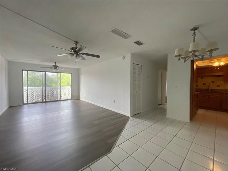 3704 Broadway photo 2