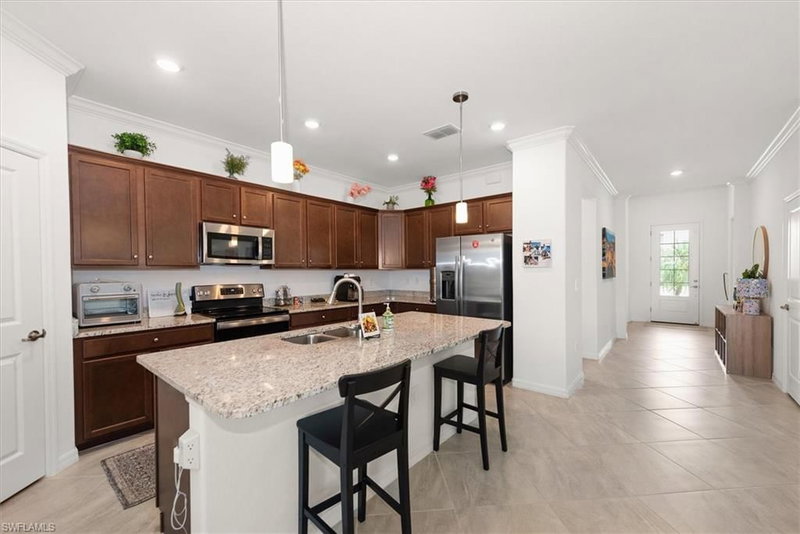 3611 Rain Lily LN photo 5
