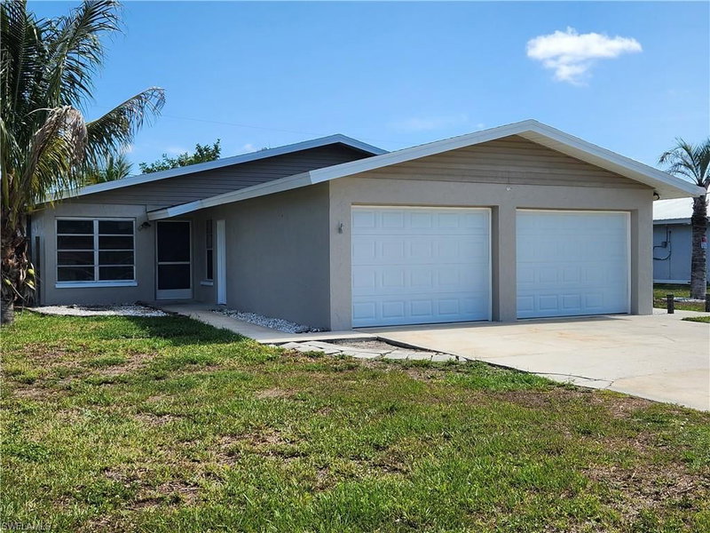 11370 & 11368 Summerwinds CT photo 2