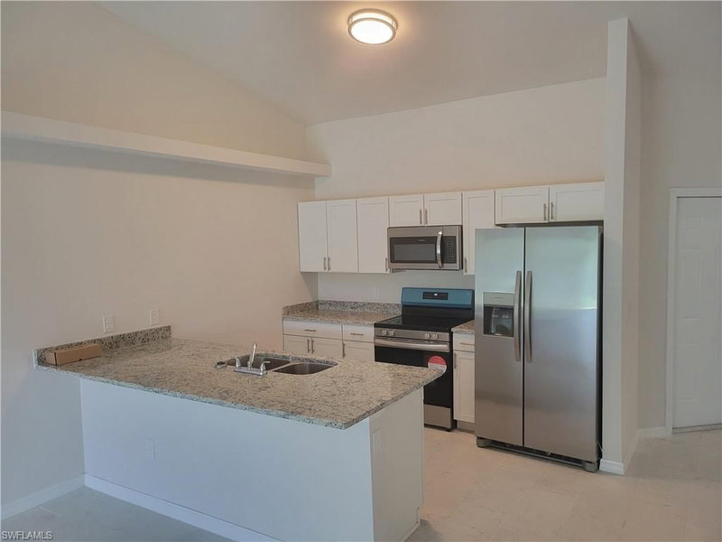 217/219 Cape Coral PKWY W photo 4