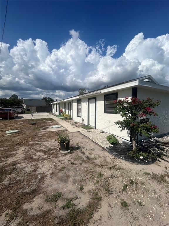 7582-7586 Carrier RD photo 3