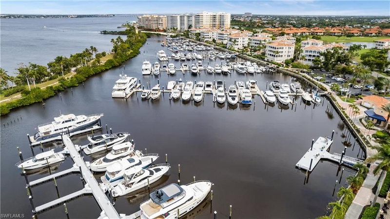 38' BOAT SLIP I-10 GULF HARBOUR MARINA photo 3