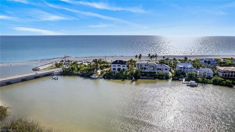 17201 Captiva DR photo 1