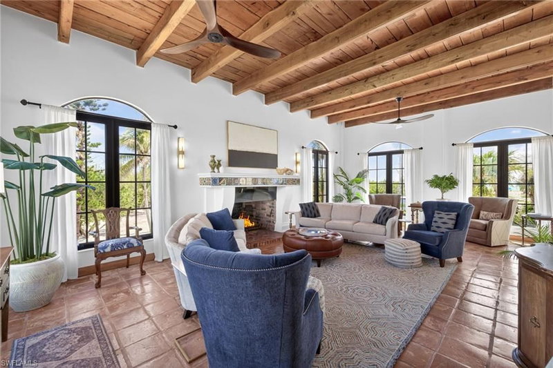 17201 Captiva DR photo 3
