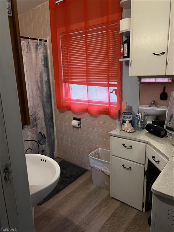 1802 Marilyn DR photo 5